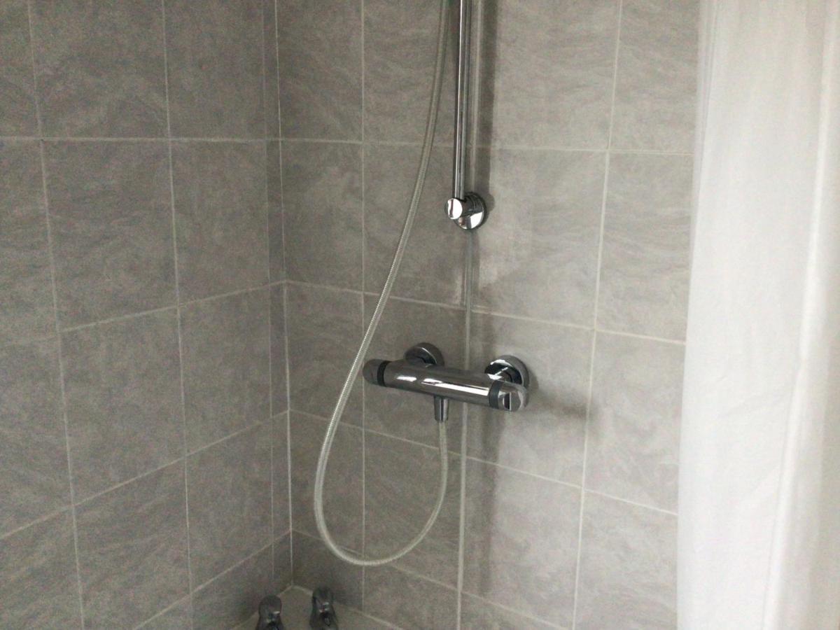 Cool And Cosy Apartment Brandon  Ngoại thất bức ảnh